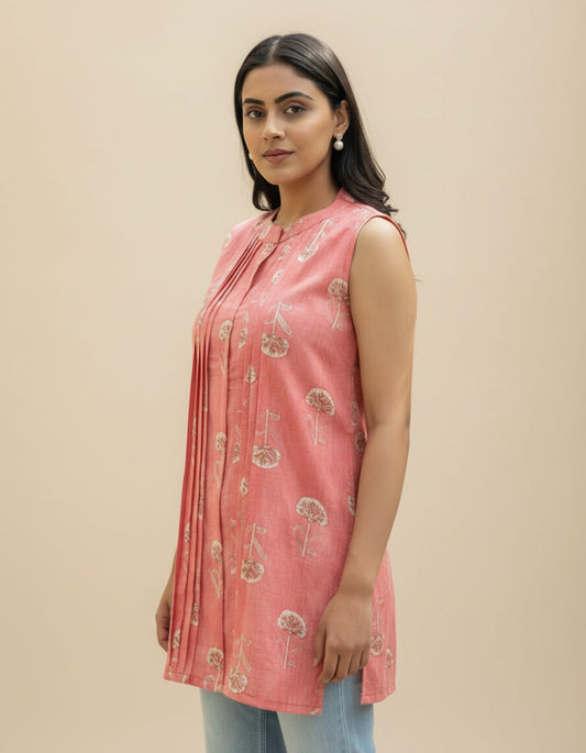 Gul Pink Kurta with Floral Motifs