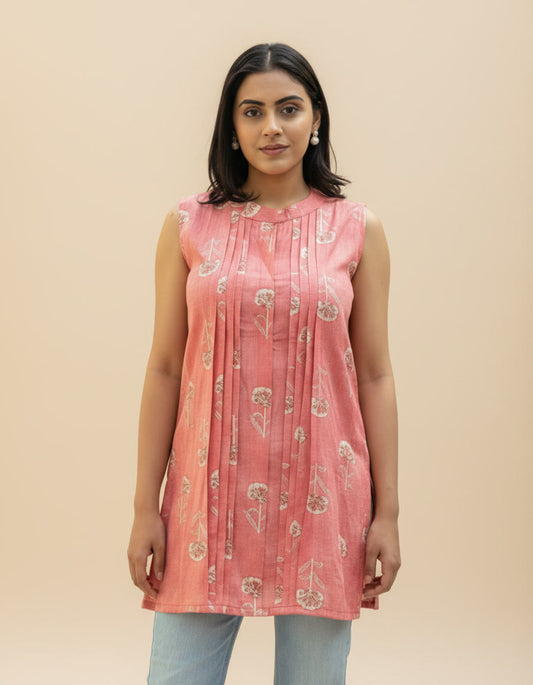 Gul Pink Kurta with Floral Motifs