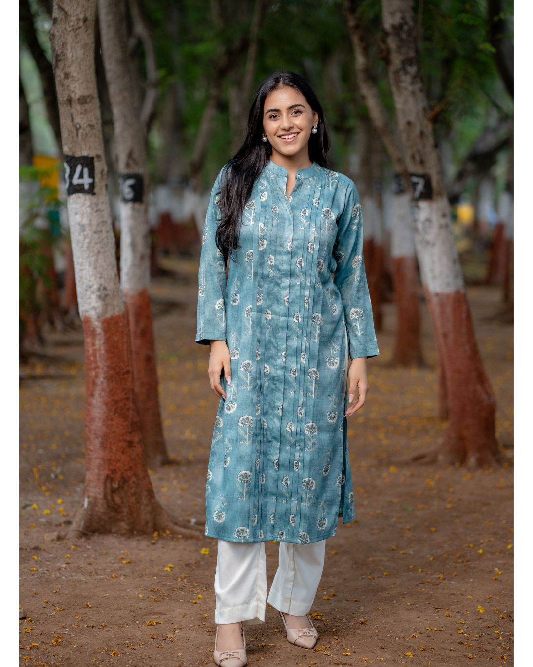 Ruh Teal Kurta with Floral Motifs