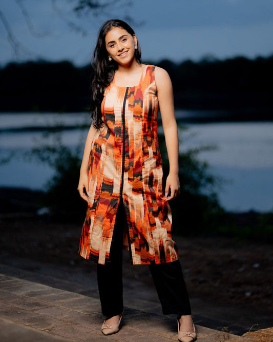 Tara Abstract Digital Print Kurta